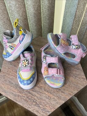Groundup Bluey’s Kids' Pink & Blue Cartoon Flower Sandals and Sneakers Set S-7